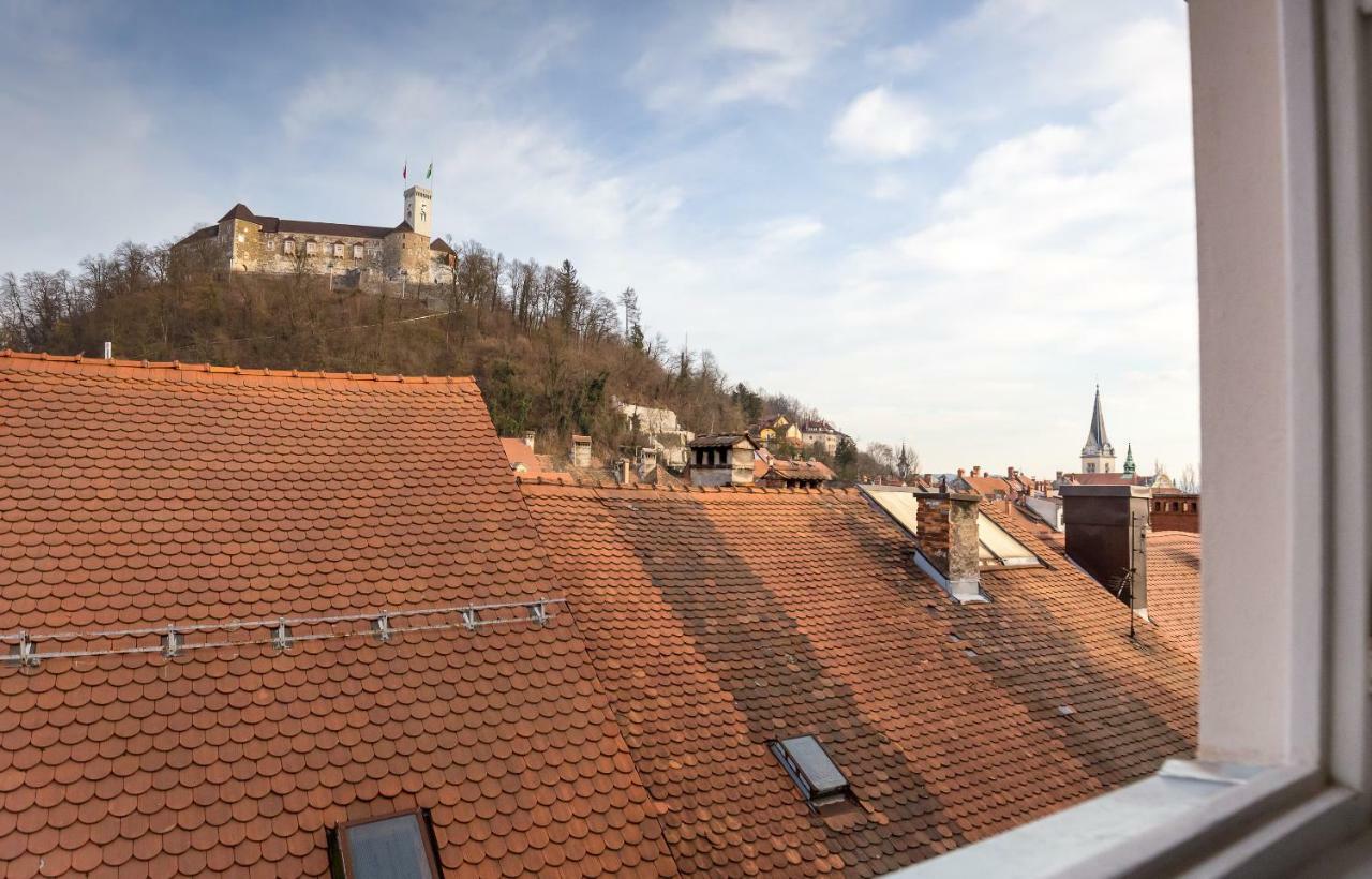 Barbo Palace Apartments And Rooms Ljubljana Exterior photo